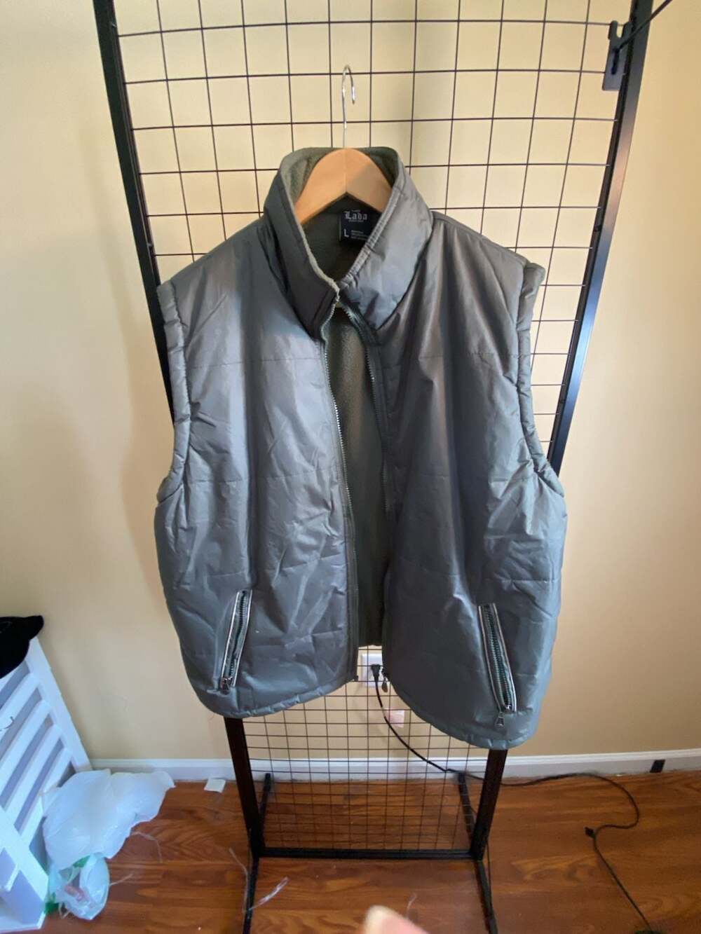 Lada Quality Make Olive Green Quilted Fleece-Lined Full Zip Vest